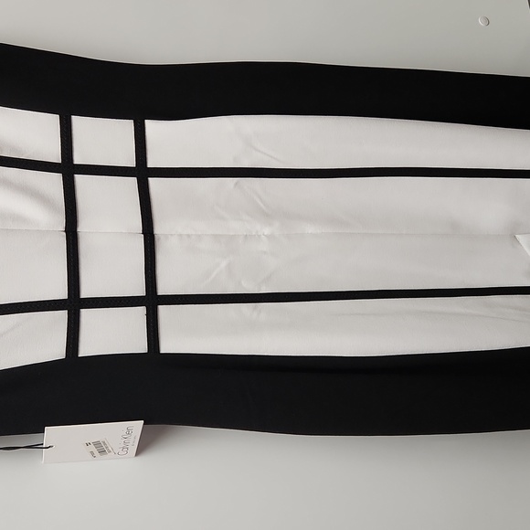 NWT Calvin Klein Black and White Dress - Size 4 - Picture 9 of 10